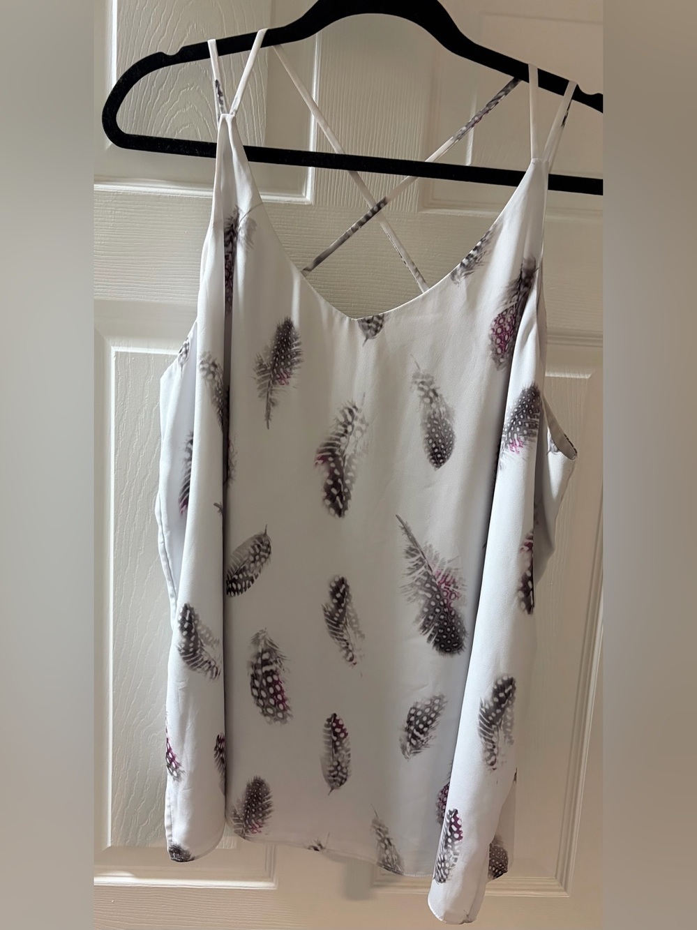 Stunning Williw & Thread White, grays & purple dressy halter.